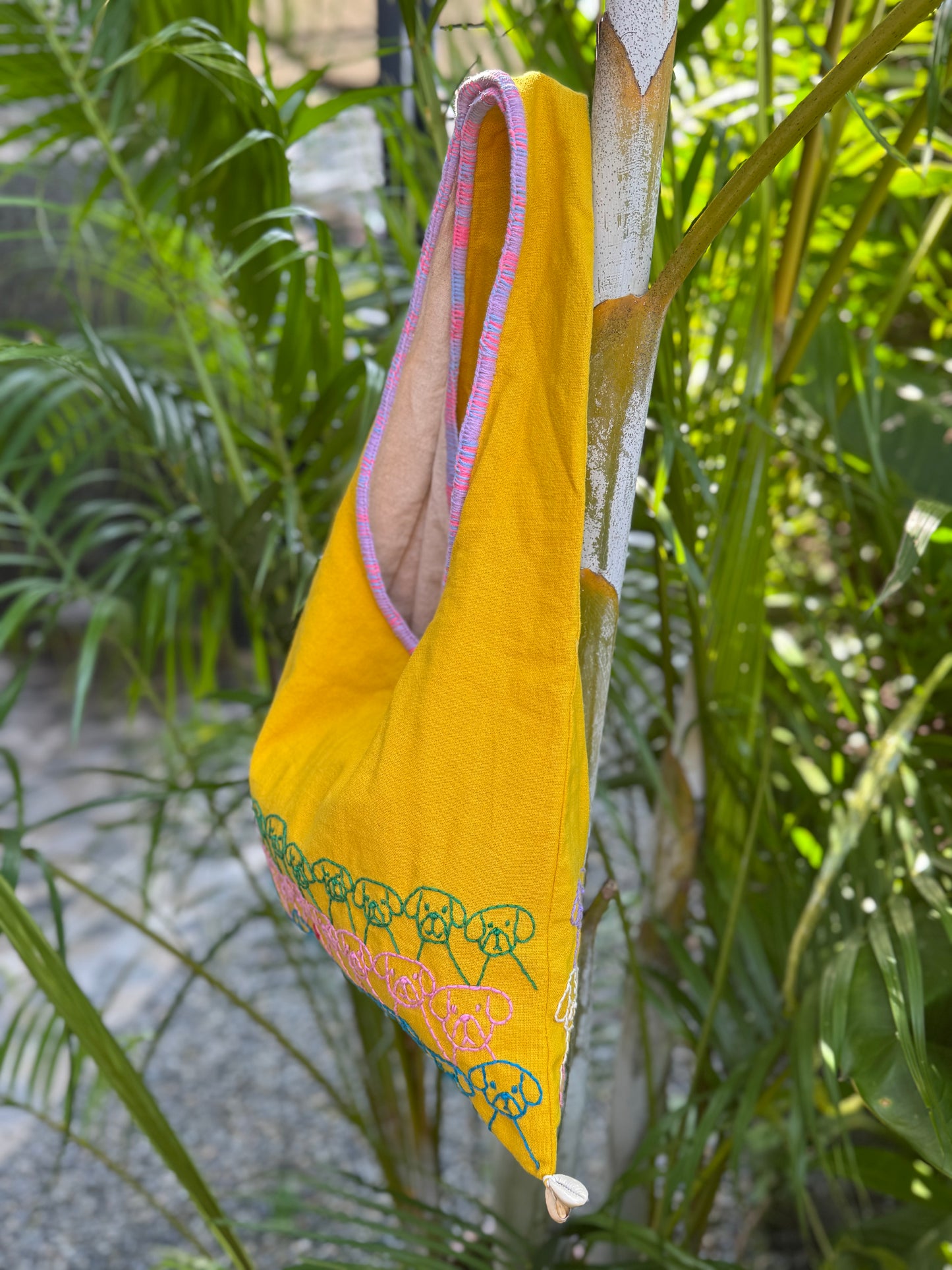 Handmade bag | Small Wristbag | Hand Stitching | Single shoulder bag | Bento bag-dog