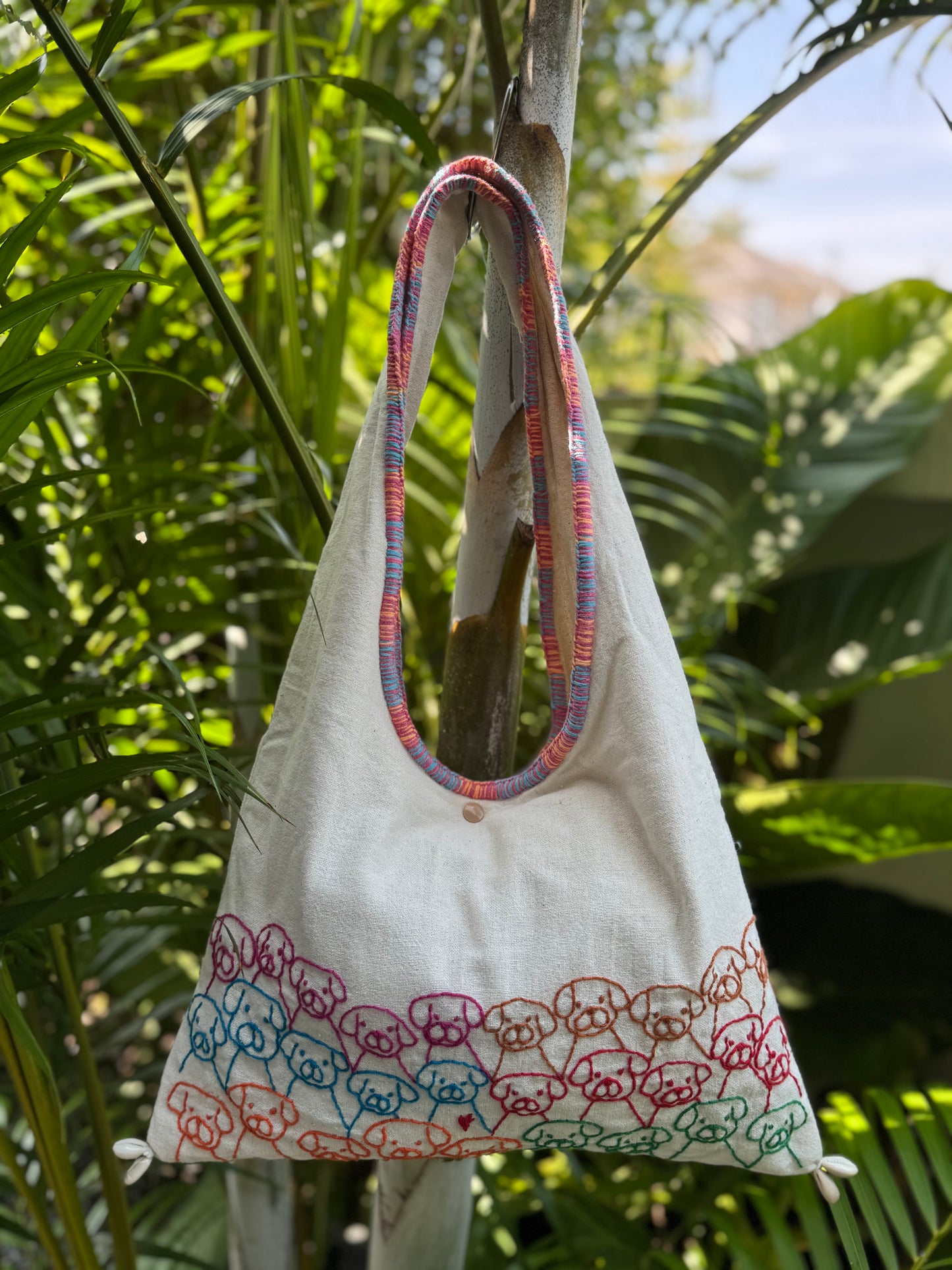 Handmade bag | Small Wristbag | Hand Stitching | Single shoulder bag | Bento bag-dog