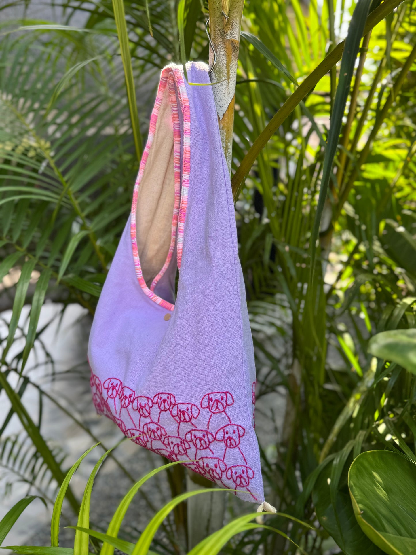 Handmade bag | Small Wristbag | Hand Stitching | Single shoulder bag | Bento bag-dog