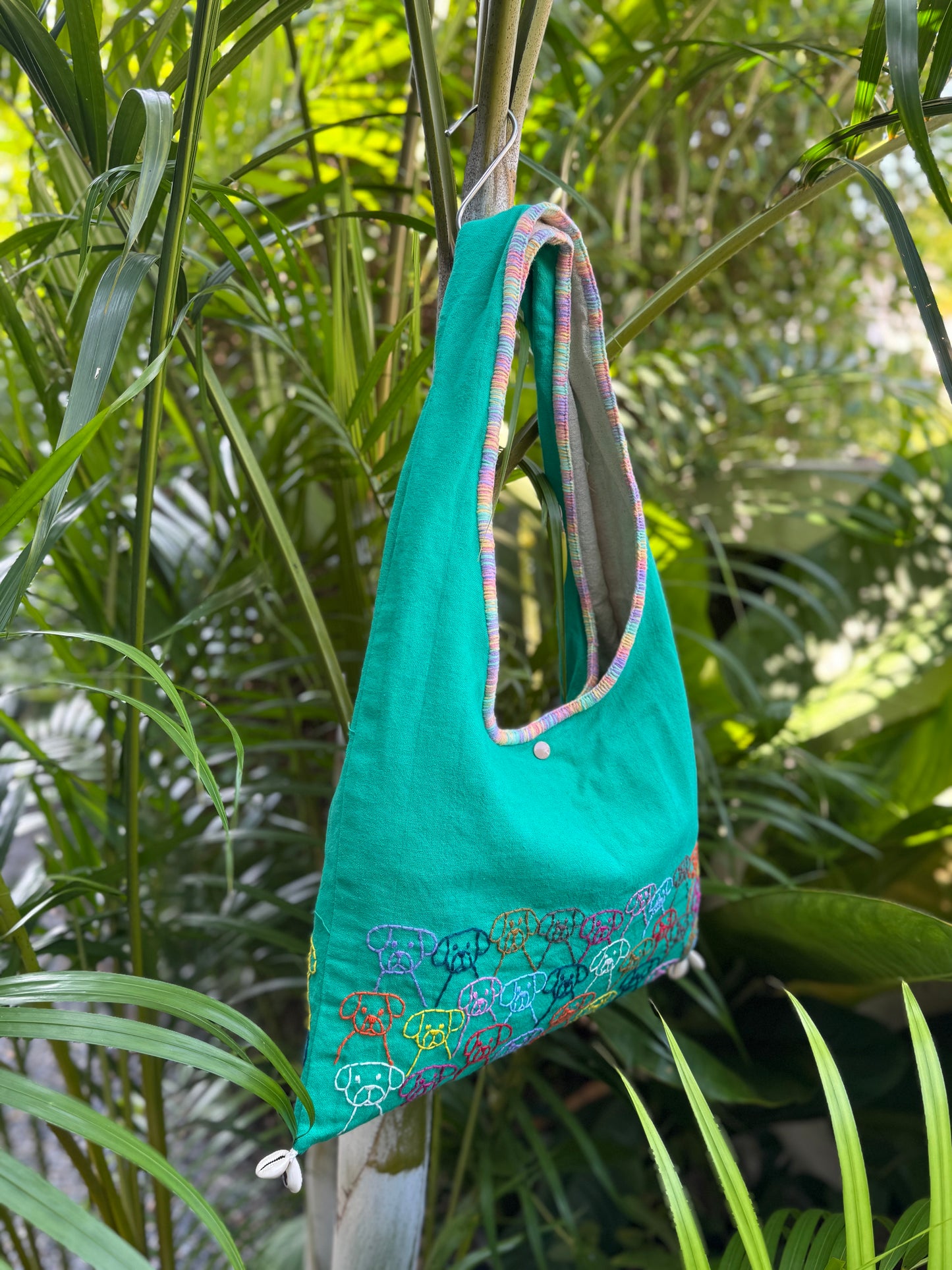 Handmade bag | Small Wristbag | Hand Stitching | Single shoulder bag | Bento bag-dog