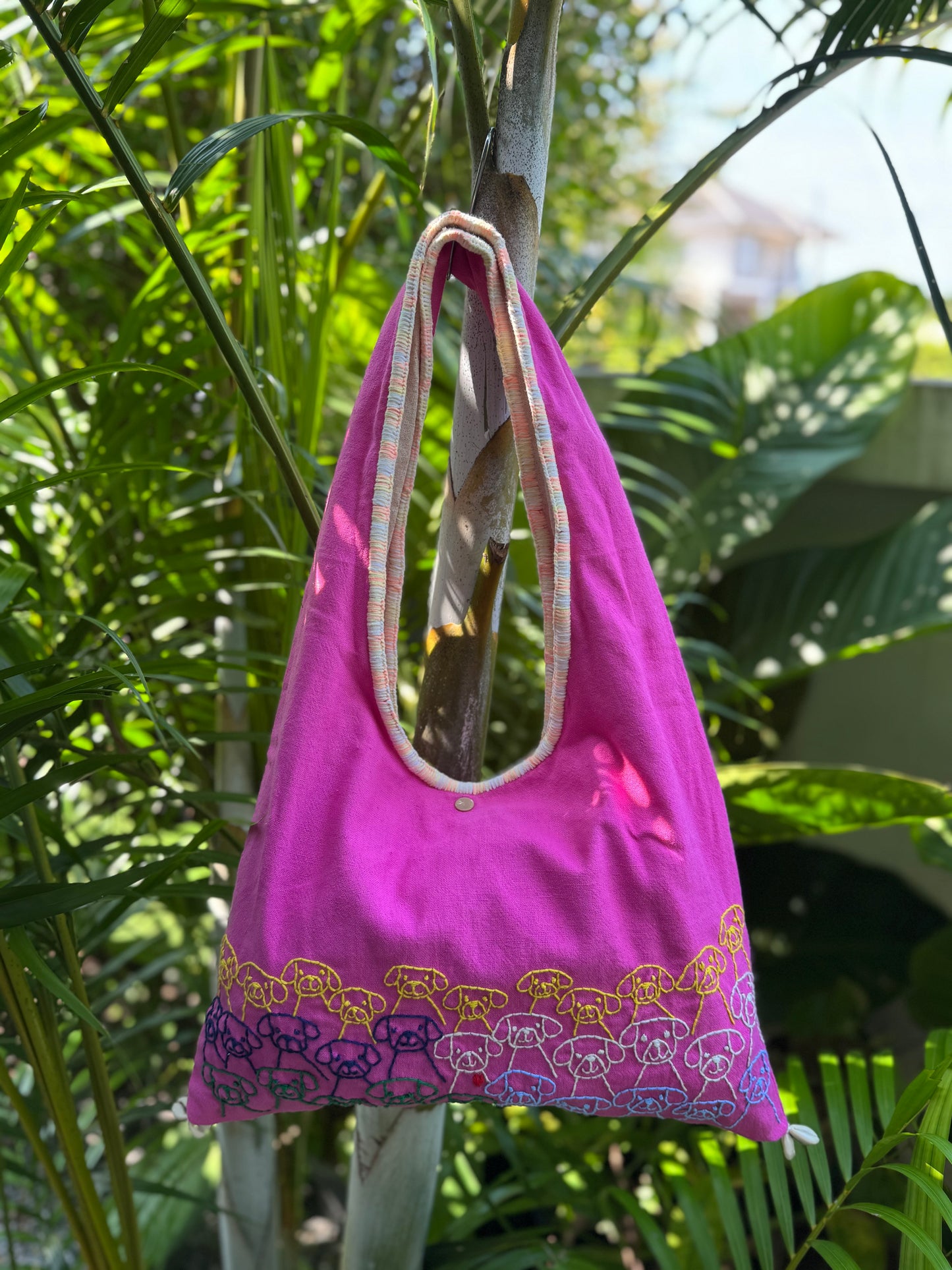 Handmade bag | Small Wristbag | Hand Stitching | Single shoulder bag | Bento bag-dog