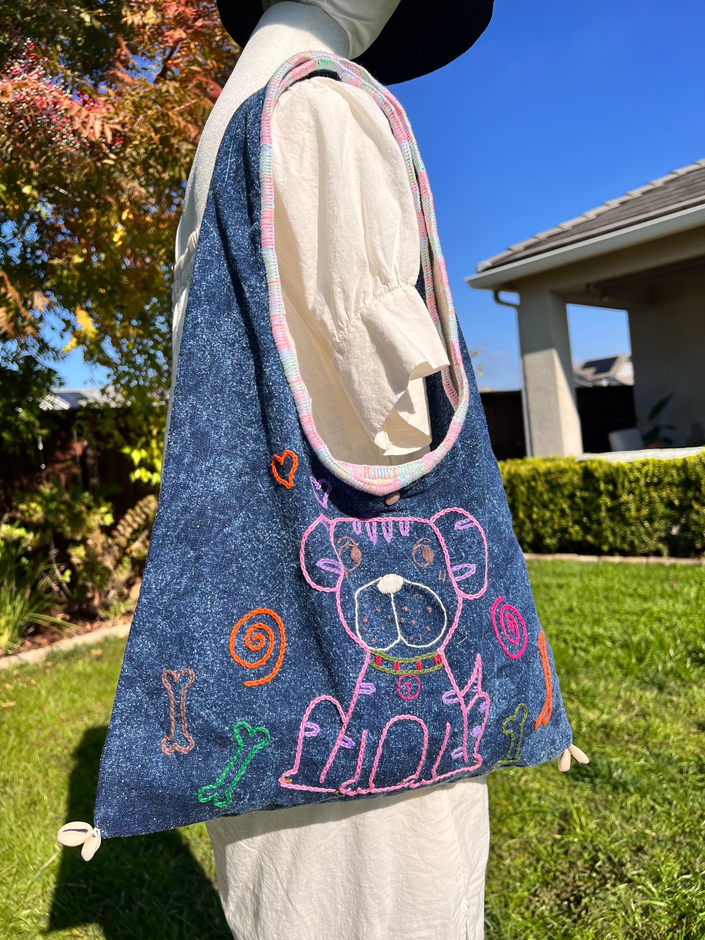 Handmade bag | Small Wristbag | Hand Stitching | Single shoulder bag | Bento bag