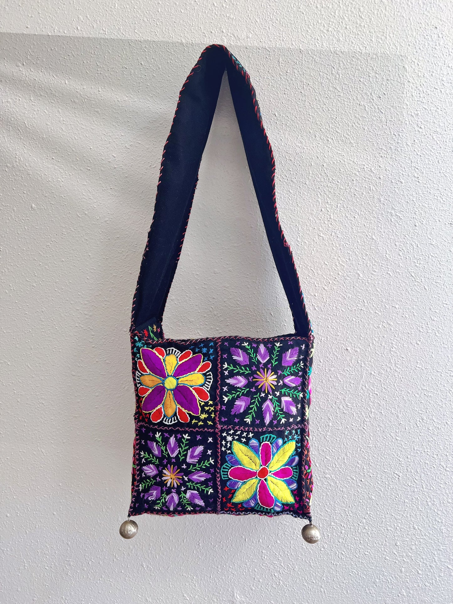 Handmade bag | Small Wristbag | Hand Stitching | Multicolor embroidery bag