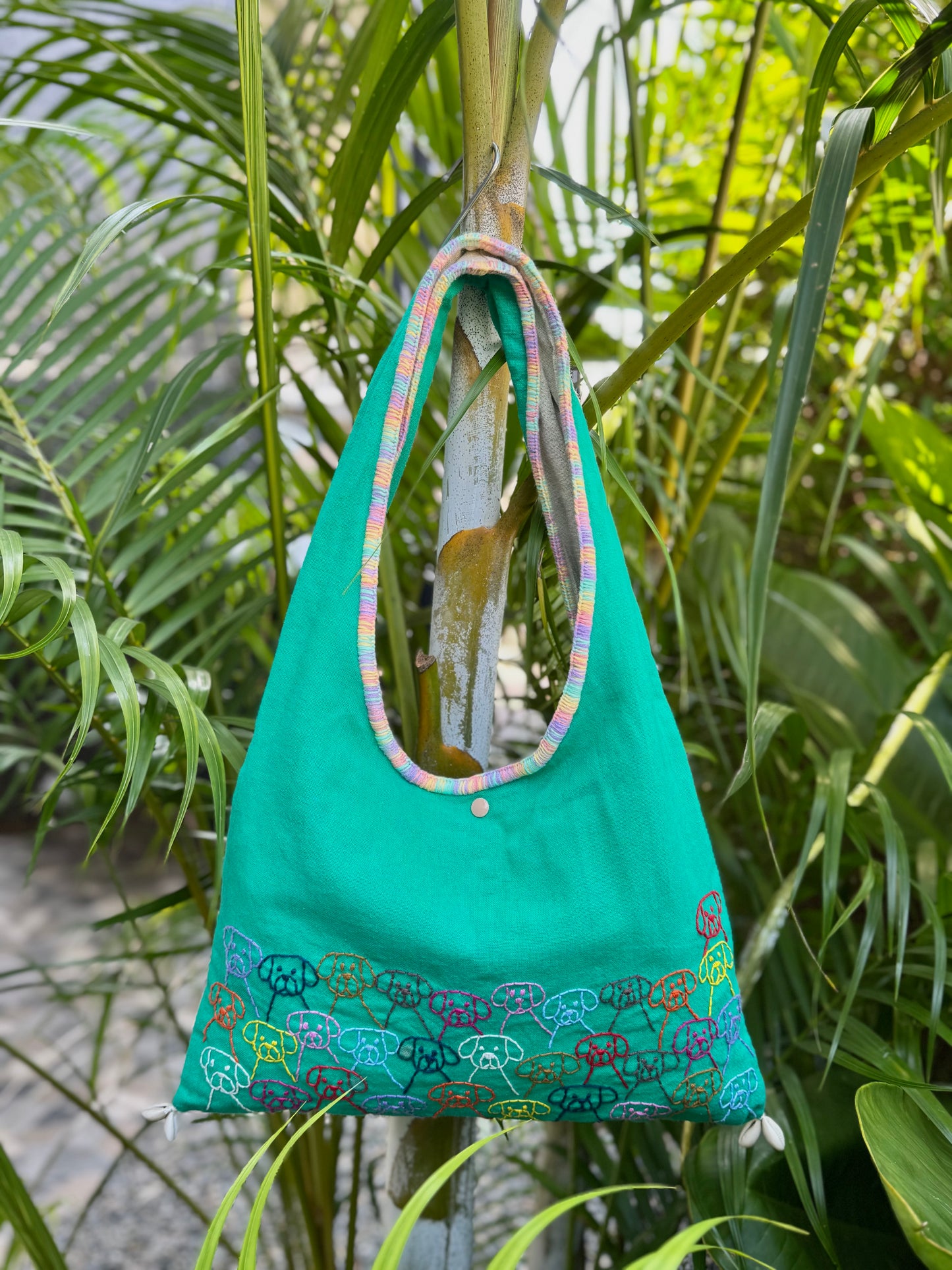 Handmade bag | Small Wristbag | Hand Stitching | Single shoulder bag | Bento bag-dog