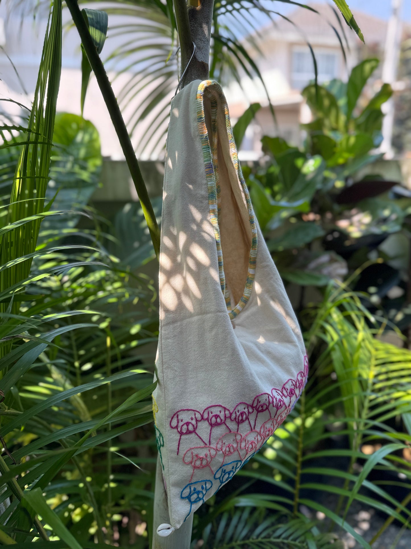 Handmade bag | Small Wristbag | Hand Stitching | Single shoulder bag | Bento bag-dog