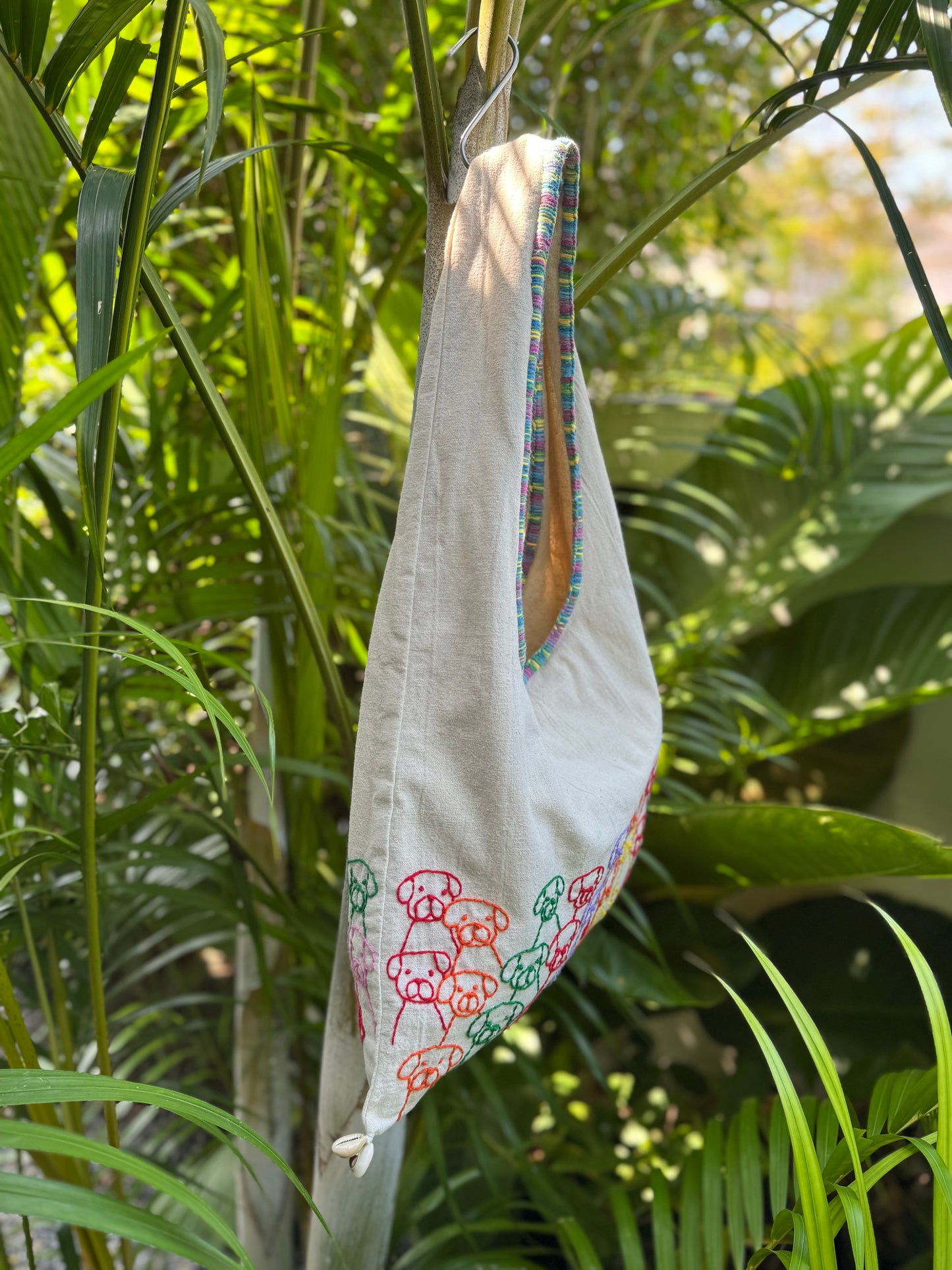 Handmade bag | Small Wristbag | Hand Stitching | Single shoulder bag | Bento bag-dog