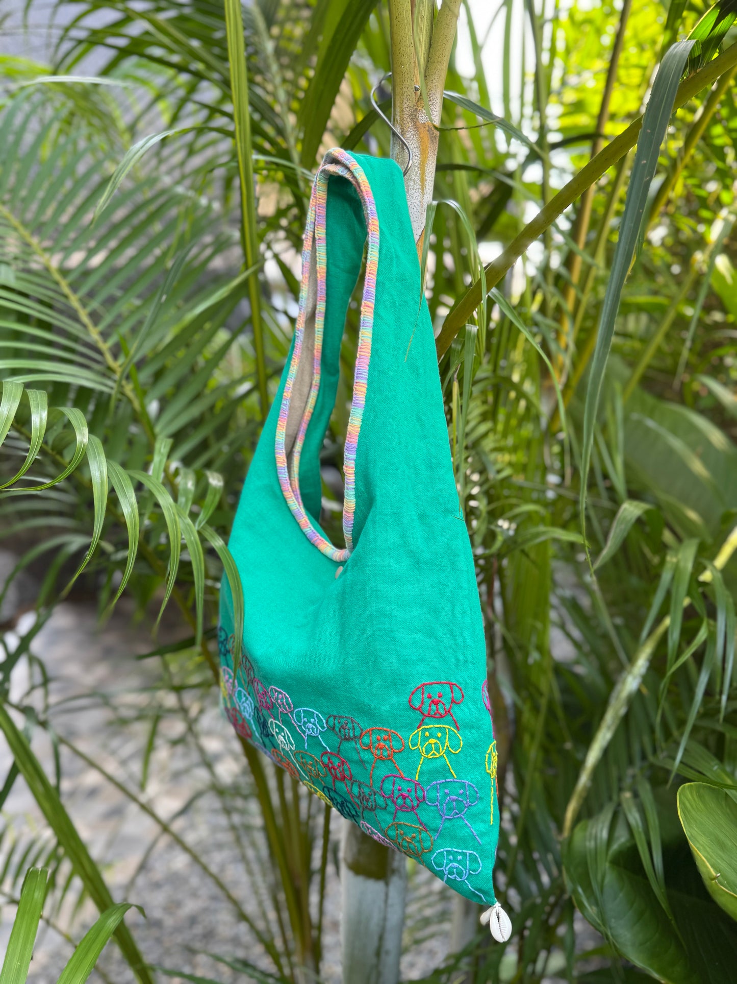 Handmade bag | Small Wristbag | Hand Stitching | Single shoulder bag | Bento bag-dog