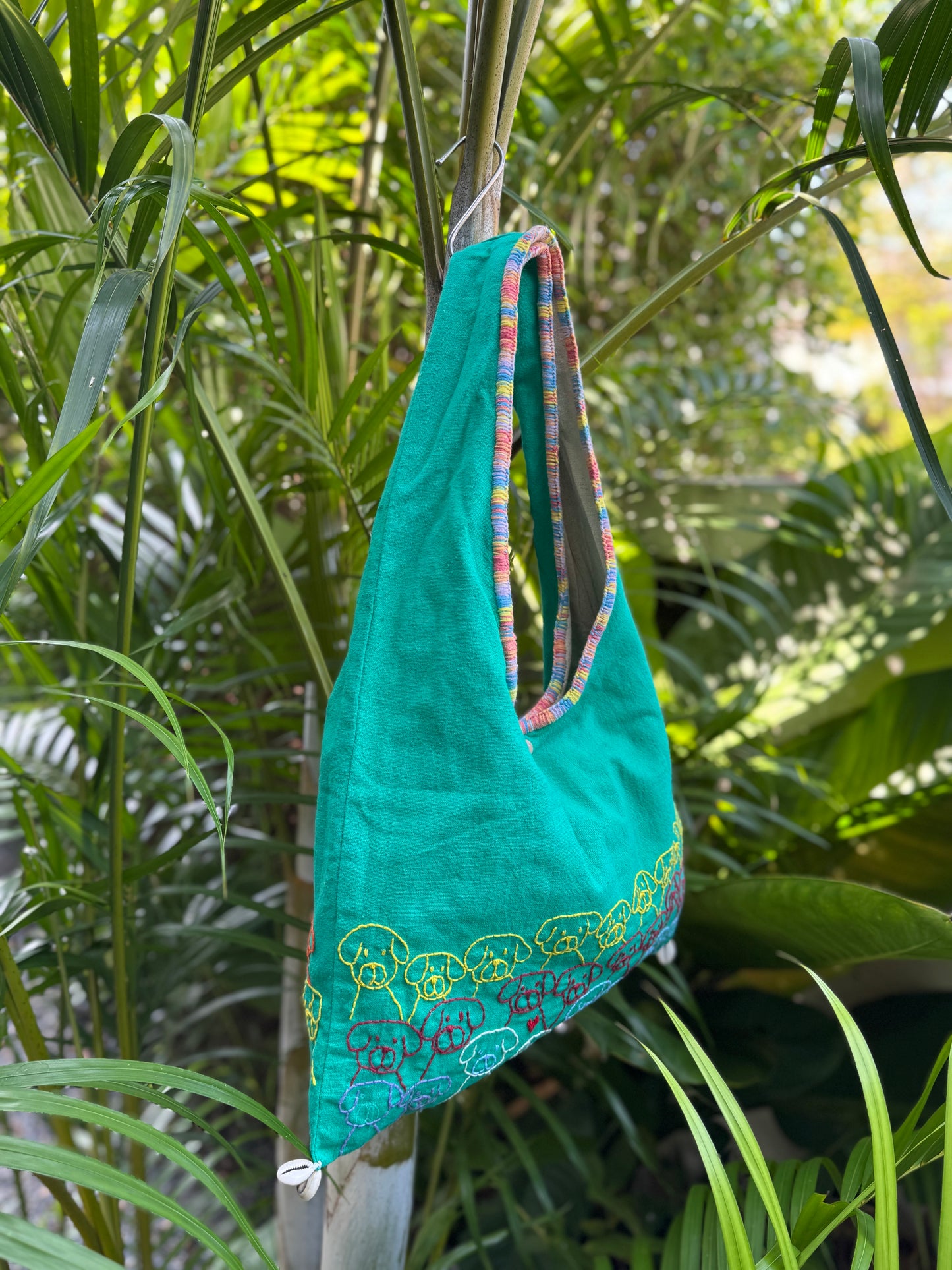 Handmade bag | Small Wristbag | Hand Stitching | Single shoulder bag | Bento bag-dog