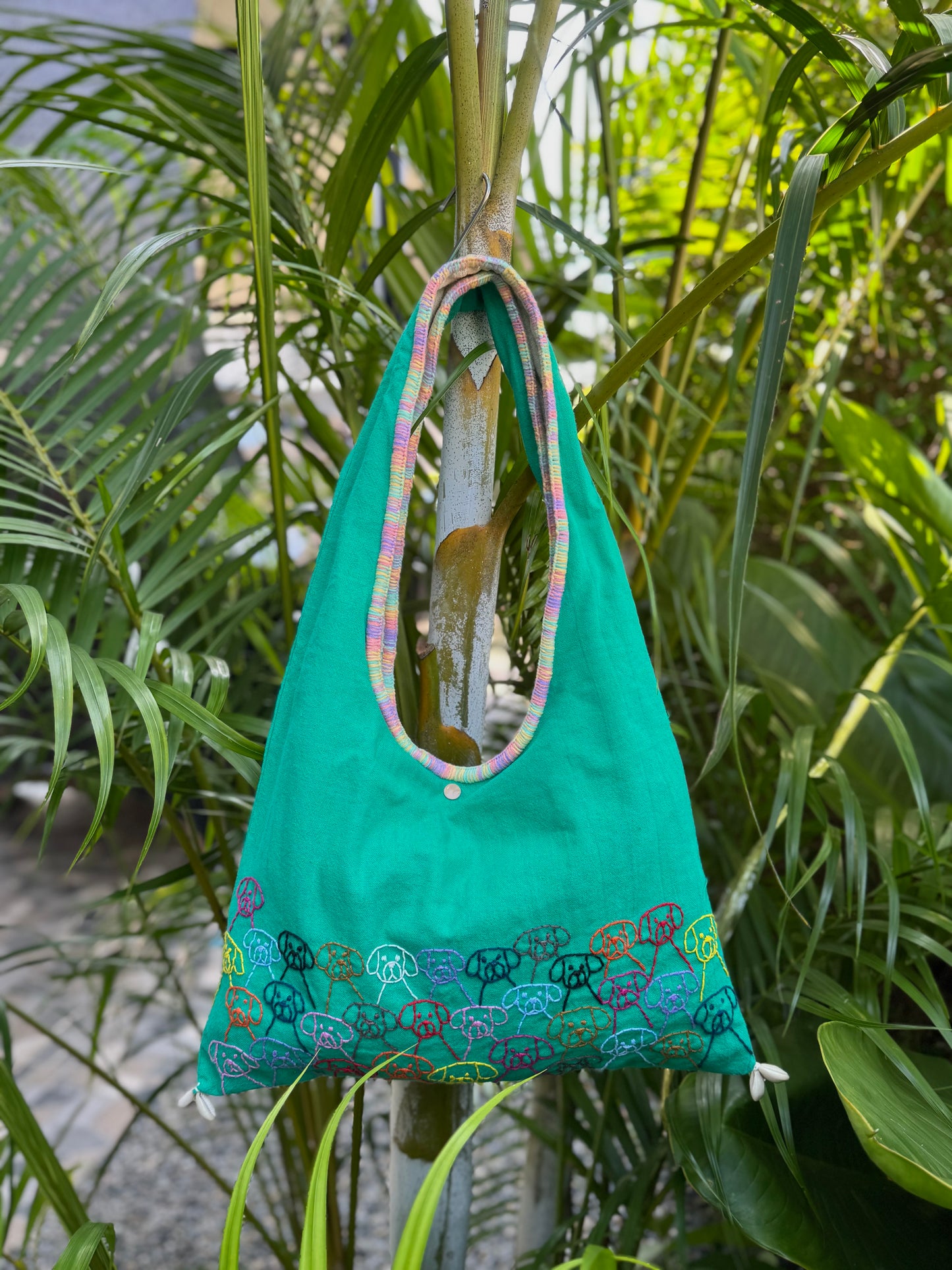 Handmade bag | Small Wristbag | Hand Stitching | Single shoulder bag | Bento bag-dog