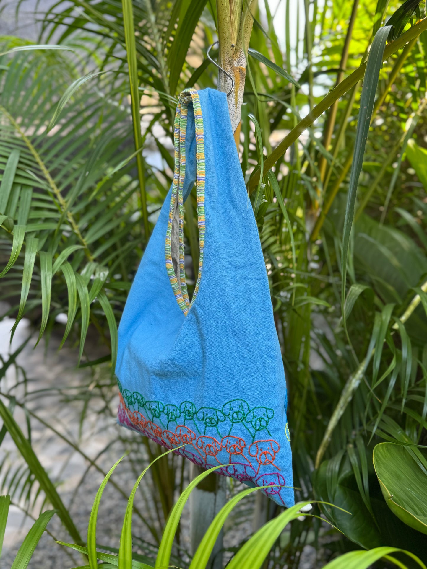 Handmade bag | Small Wristbag | Hand Stitching | Single shoulder bag | Bento bag-dog