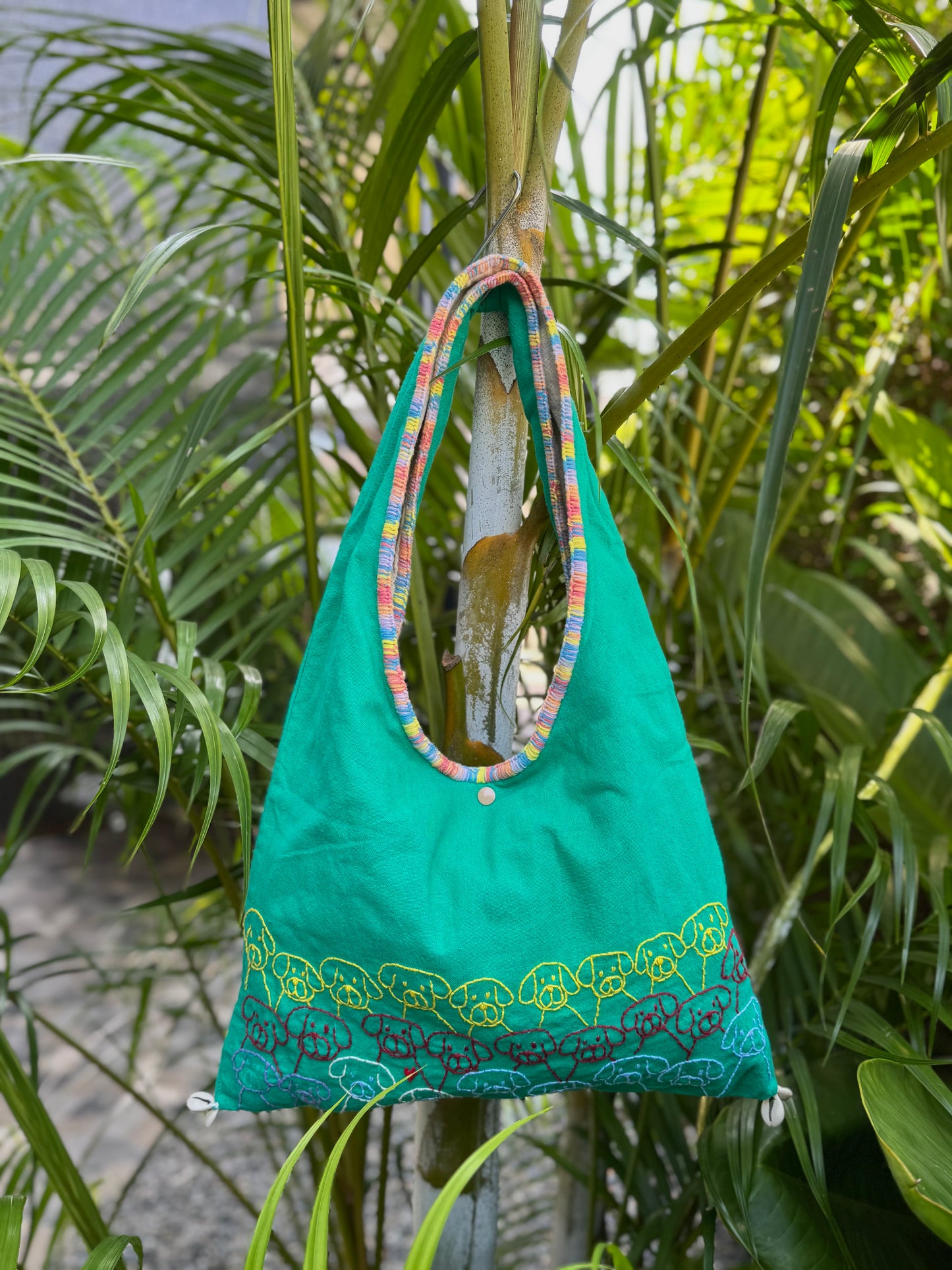 Handmade bag | Small Wristbag | Hand Stitching | Single shoulder bag | Bento bag-dog