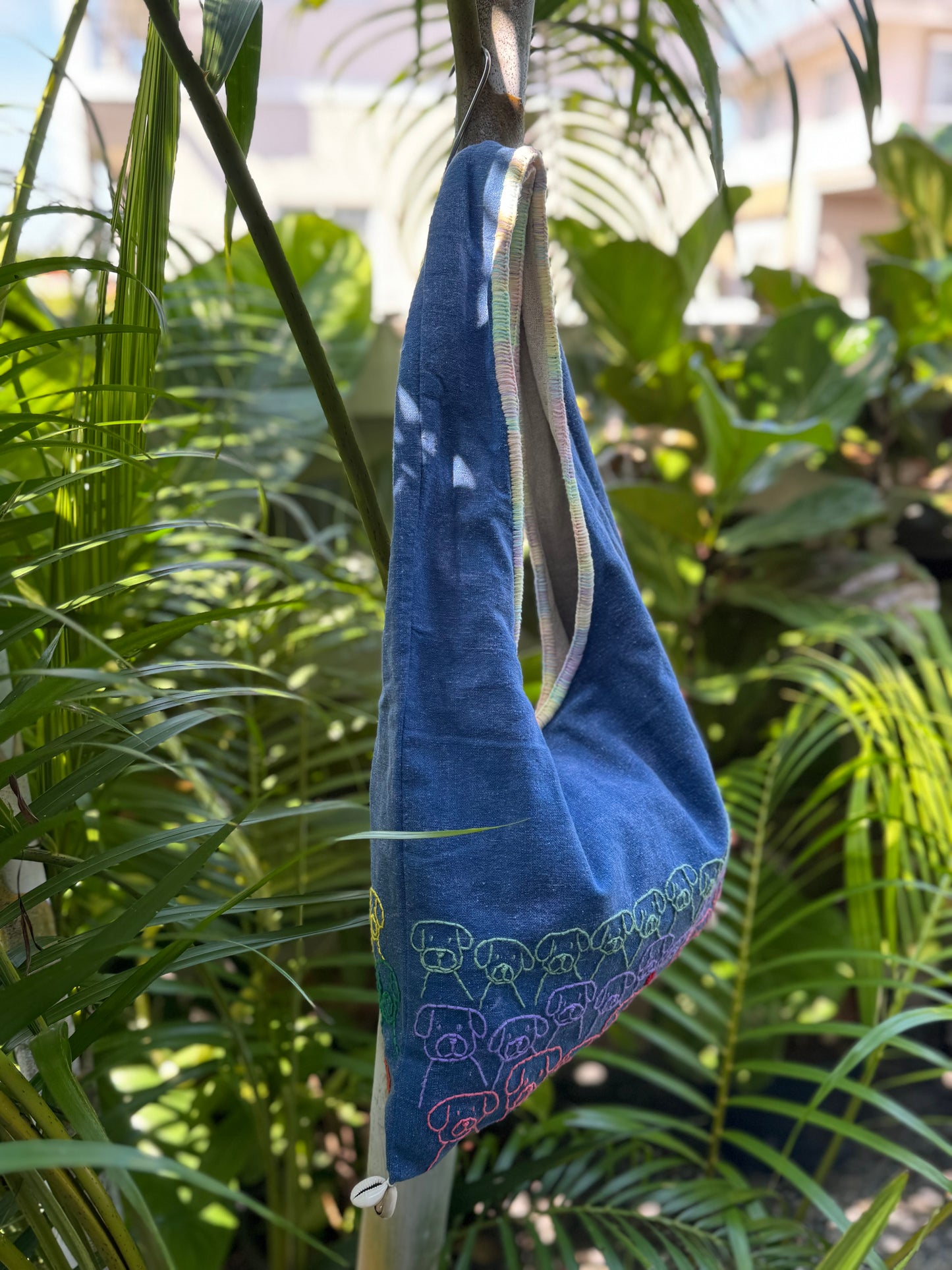 Handmade bag | Small Wristbag | Hand Stitching | Single shoulder bag | Bento bag-dog