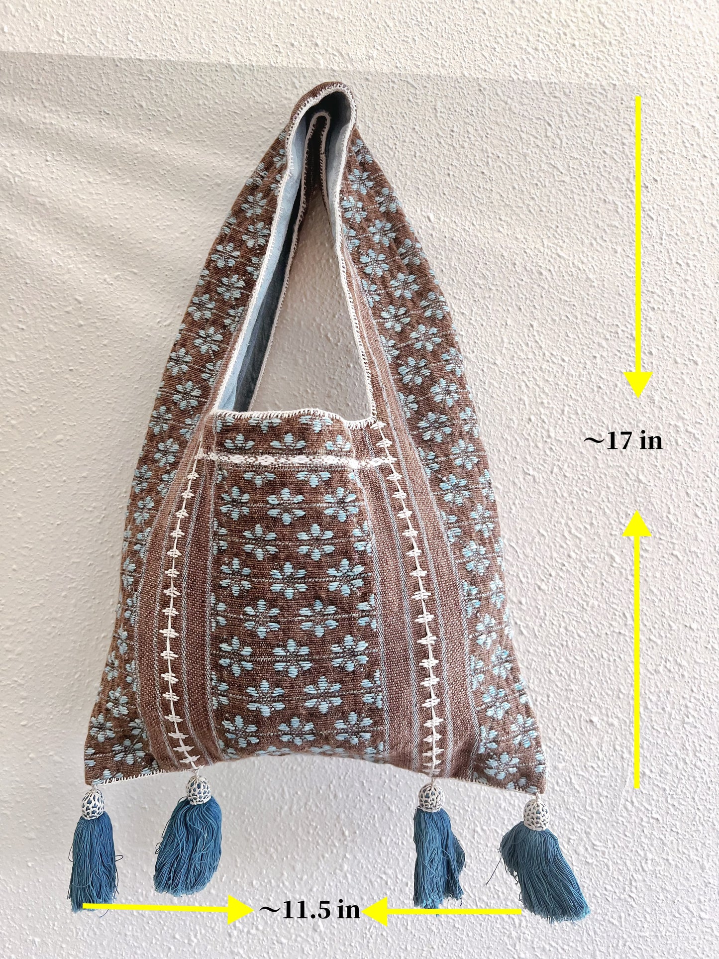 Handmade bag | Small Wristbag | Hand Stitching | Hand weaving bags