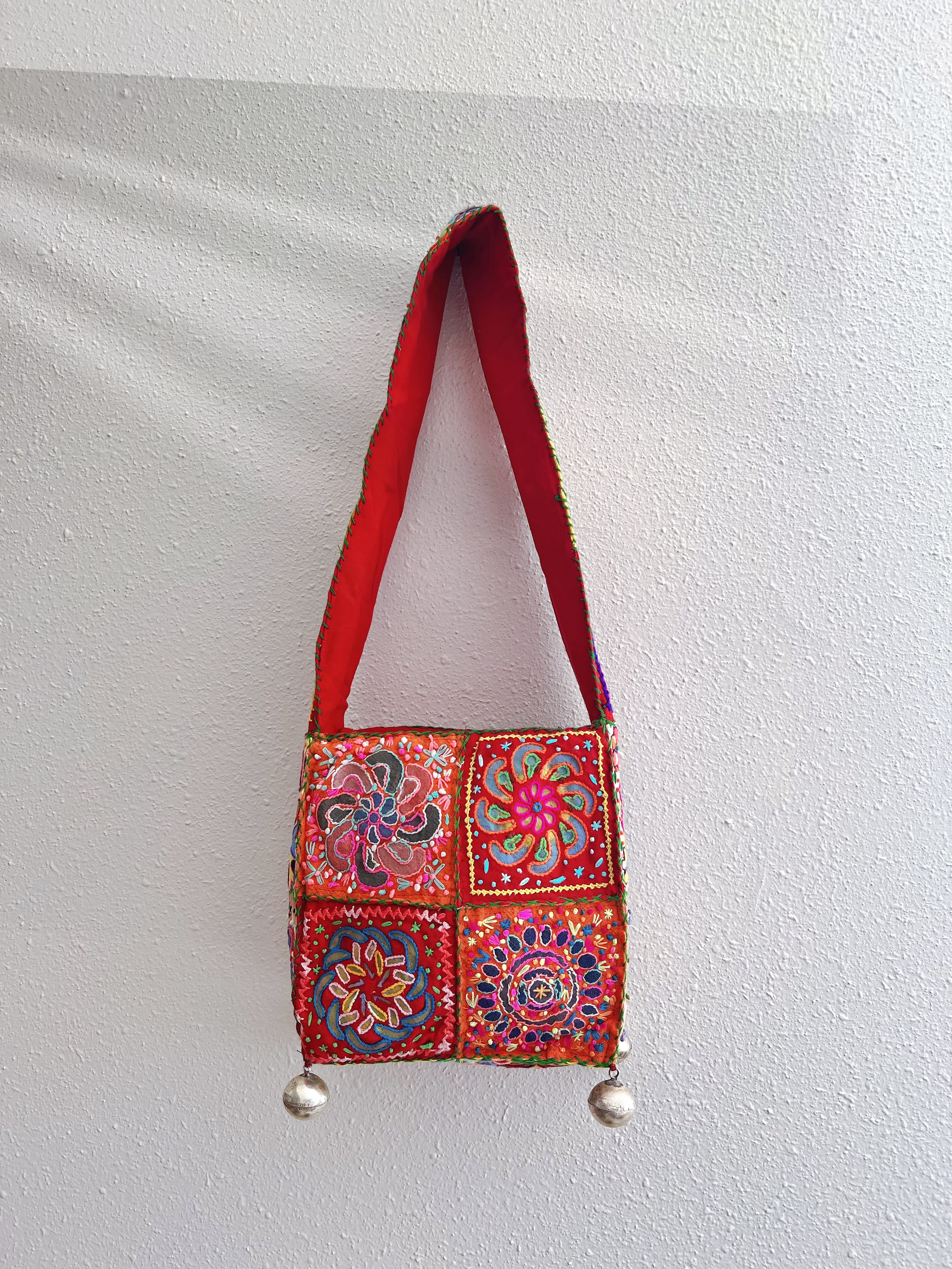 Handmade bag Small Wristbag Hand Stitching Classic red