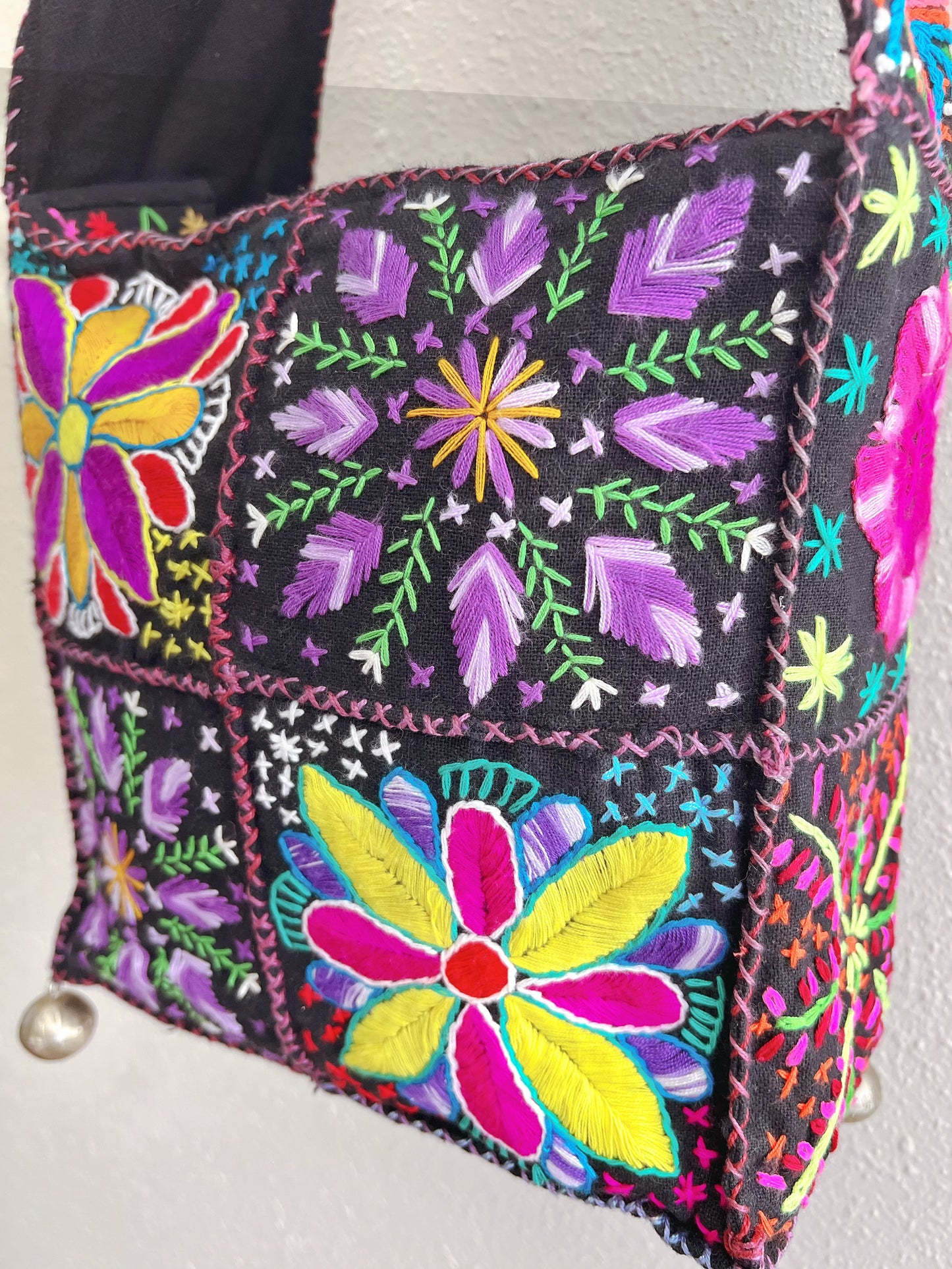 Handmade bag | Small Wristbag | Hand Stitching | Multicolor embroidery bag