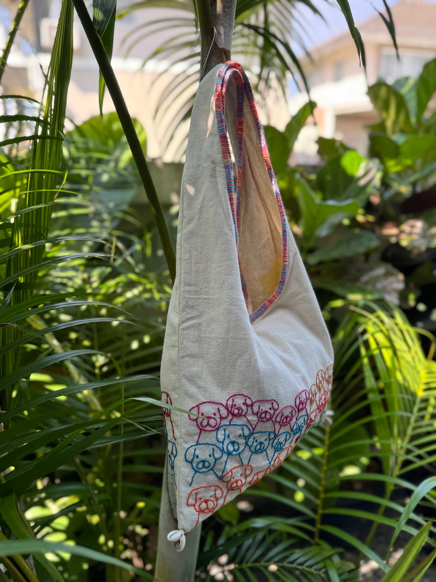 Handmade bag | Small Wristbag | Hand Stitching | Single shoulder bag | Bento bag-dog